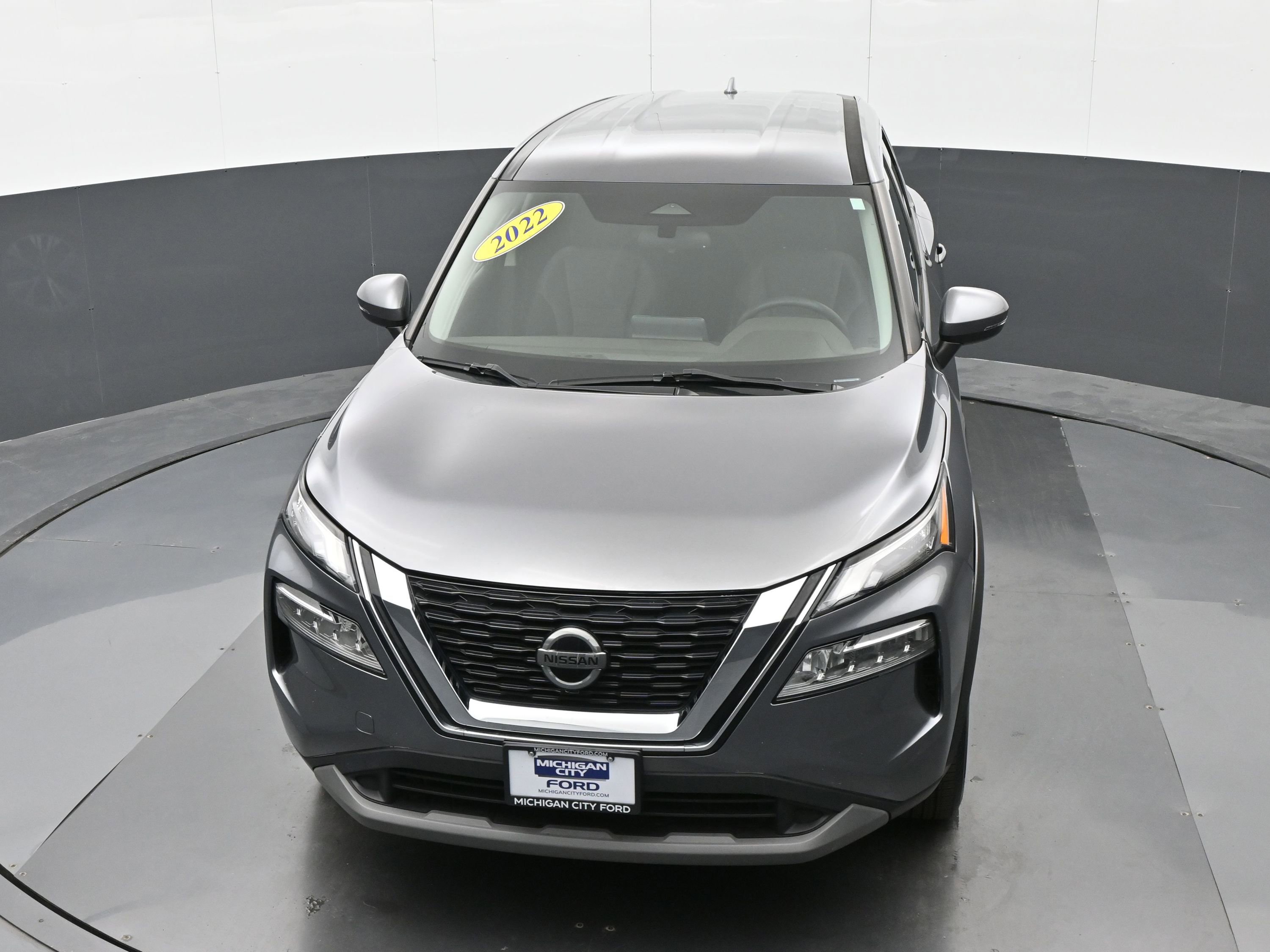 Used 2022 Nissan Rogue SV image 34