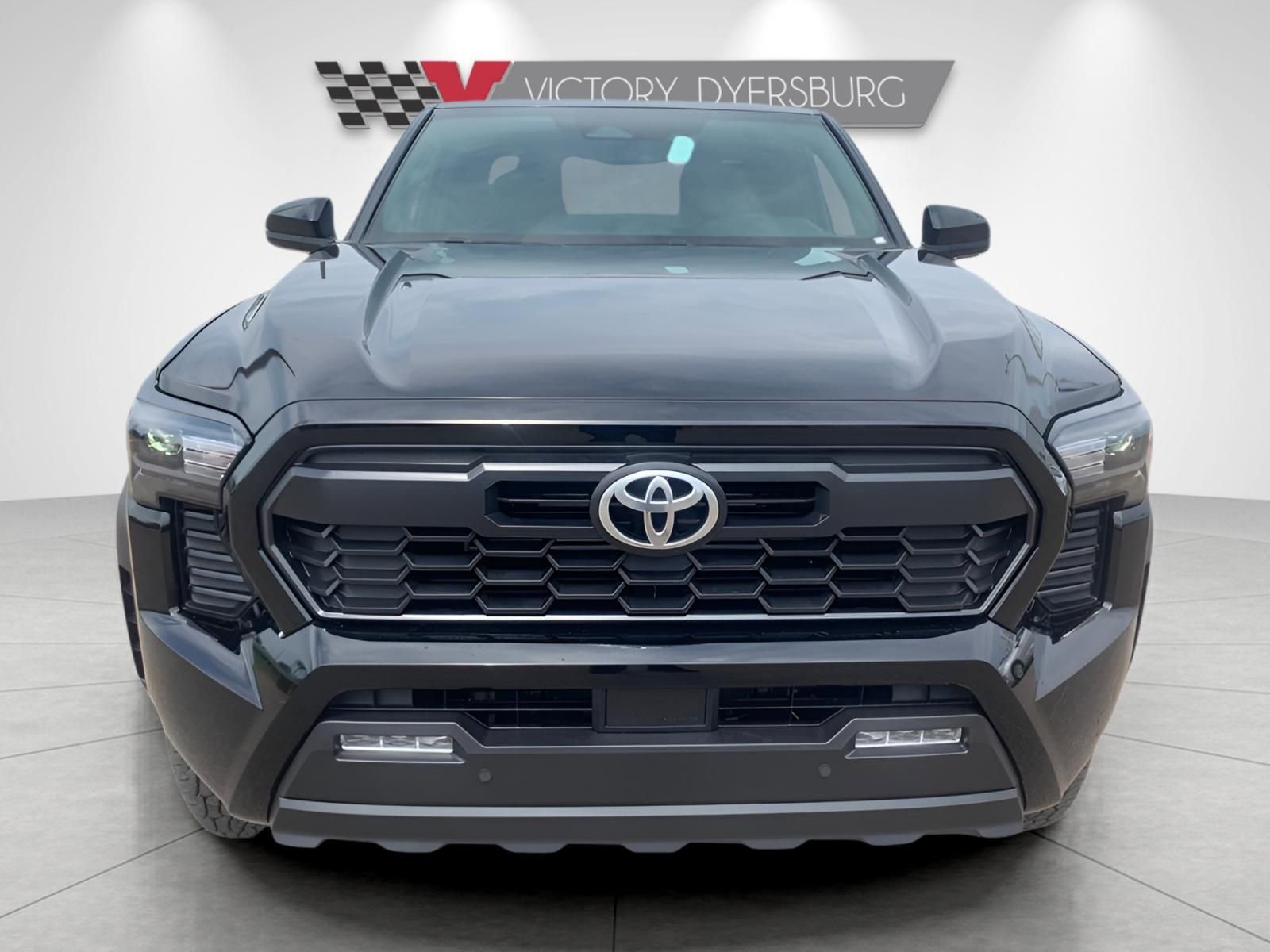 New 2024 Toyota Tacoma TRD Off-Road image 3
