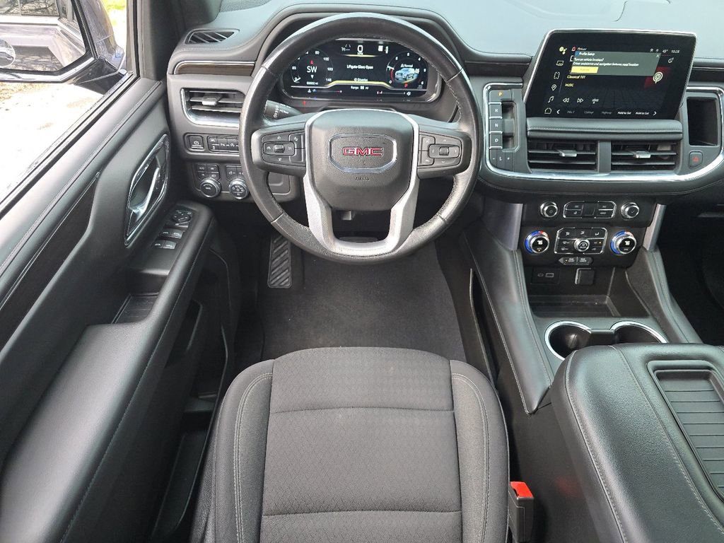 Used 2023 GMC Yukon SLE AWD/4WD image 24