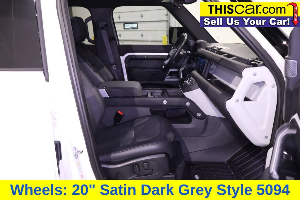 Used 2022 Land Rover Defender 110 X-Dynamic SE AWD/4WD image 31