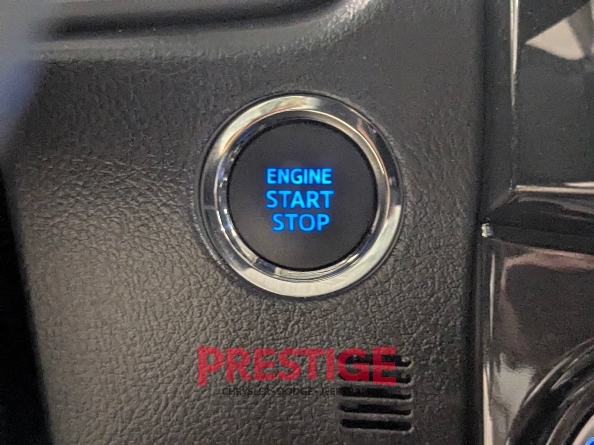 Used 2024 Toyota 4Runner TRD Off-Road Premium w/ Moonroof Package AWD/4WD image 19