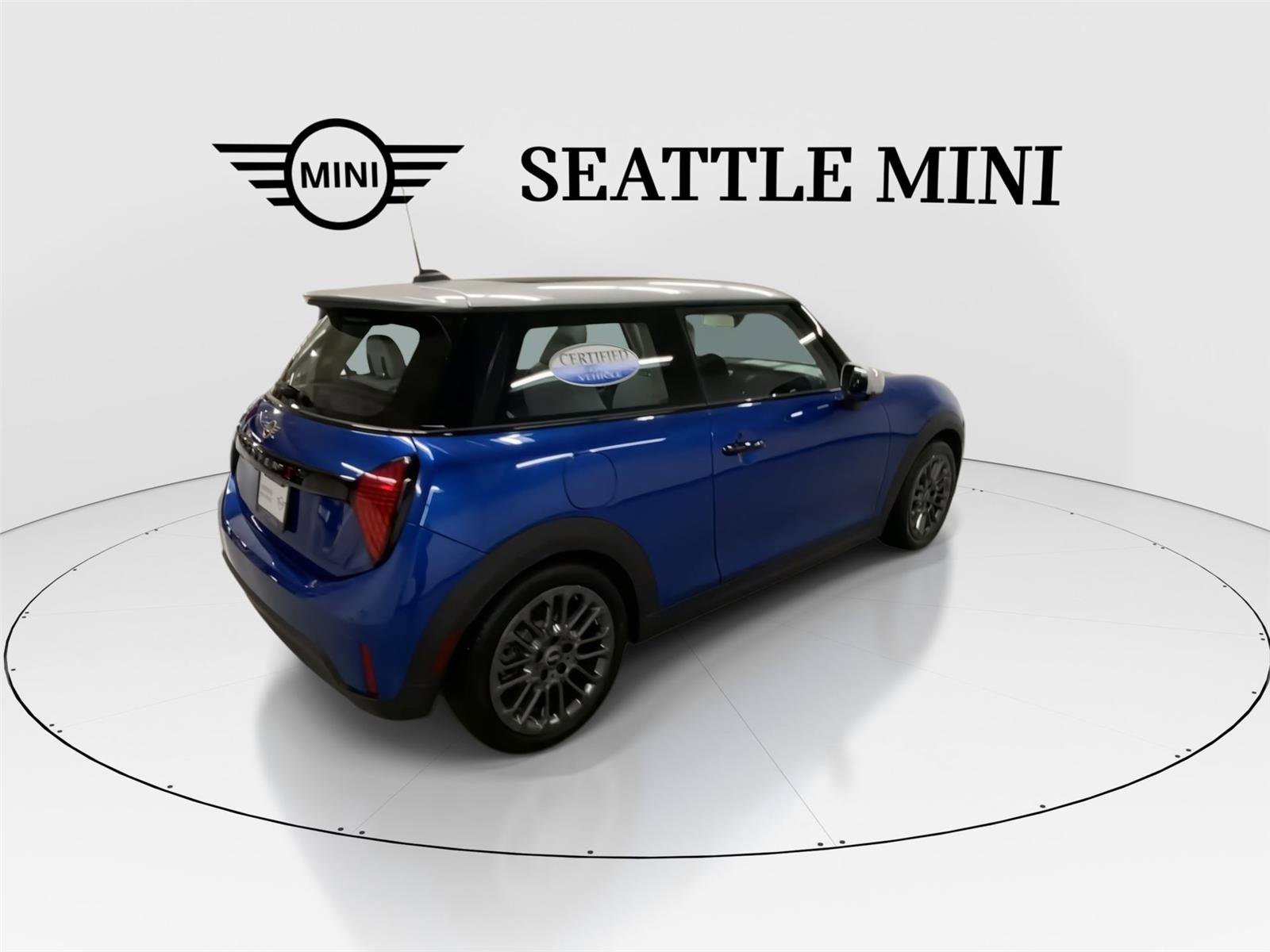 Certified 2025 MINI Cooper S image 11