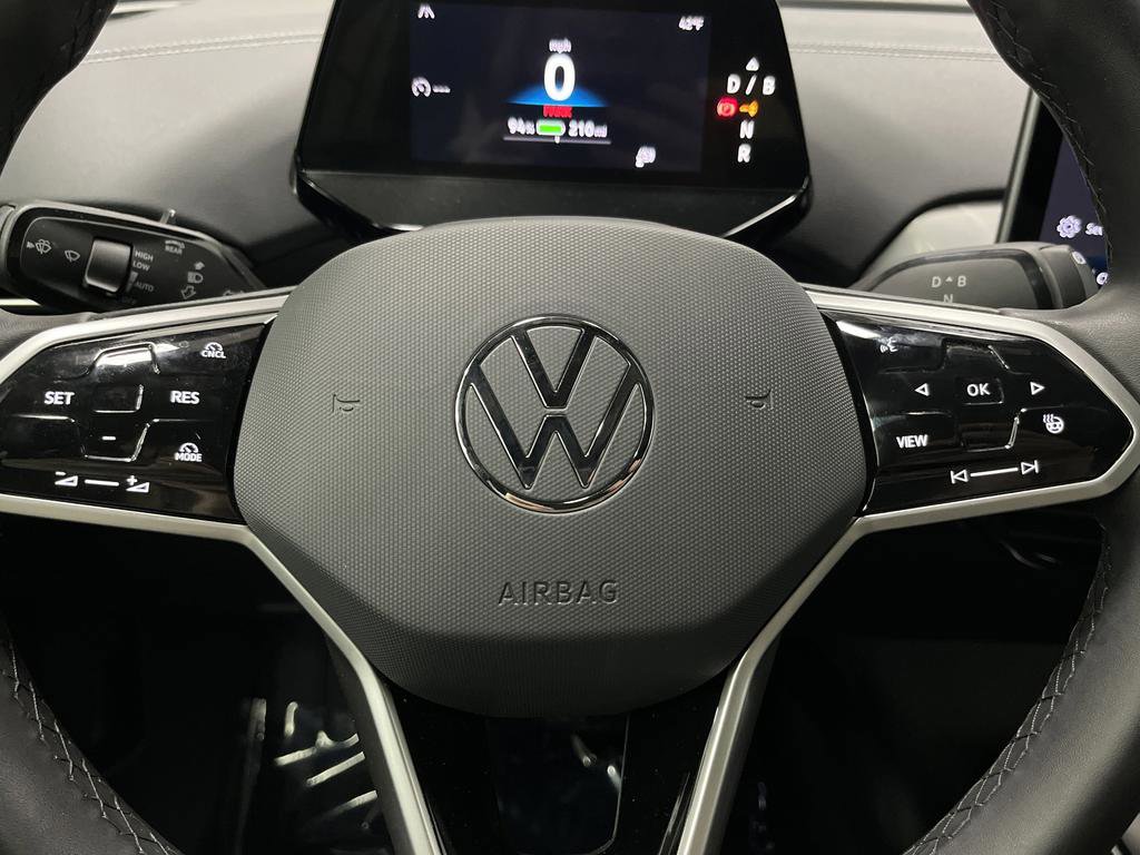 Used 2024 Volkswagen ID.4 Pro S image 17