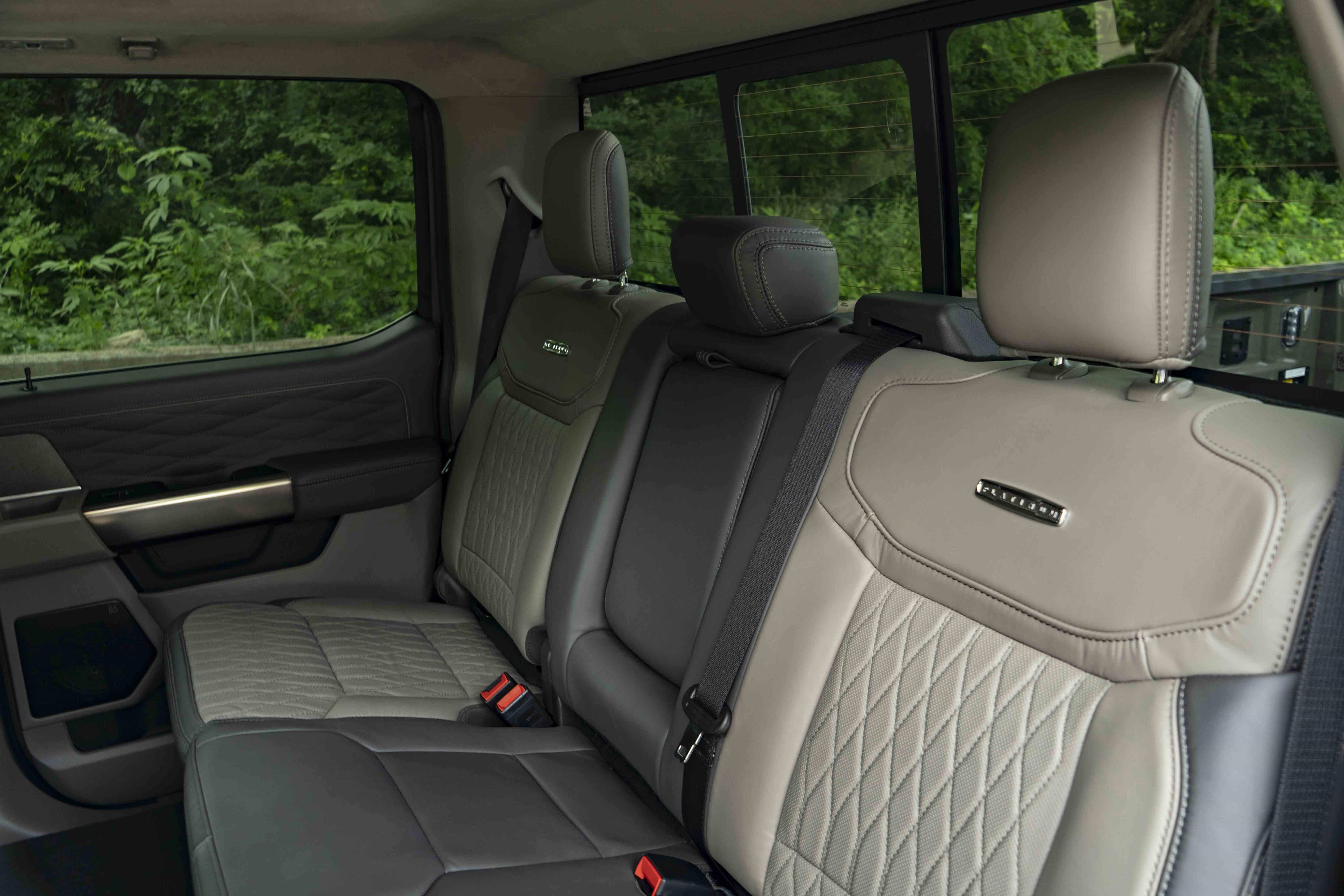Used 2026 Ford F450 Platinum w/ Platinum Plus Package AWD/4WD image 19