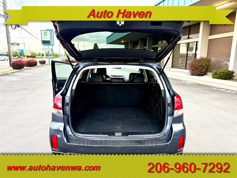 Used 2010 Subaru Outback 2.5i Limited w/ Protection Package 1A AWD/4WD image 8