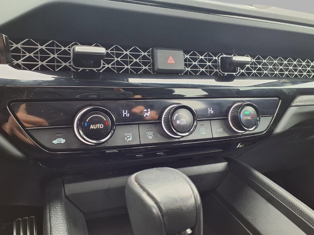 Used 2024 Honda Accord Sport image 10