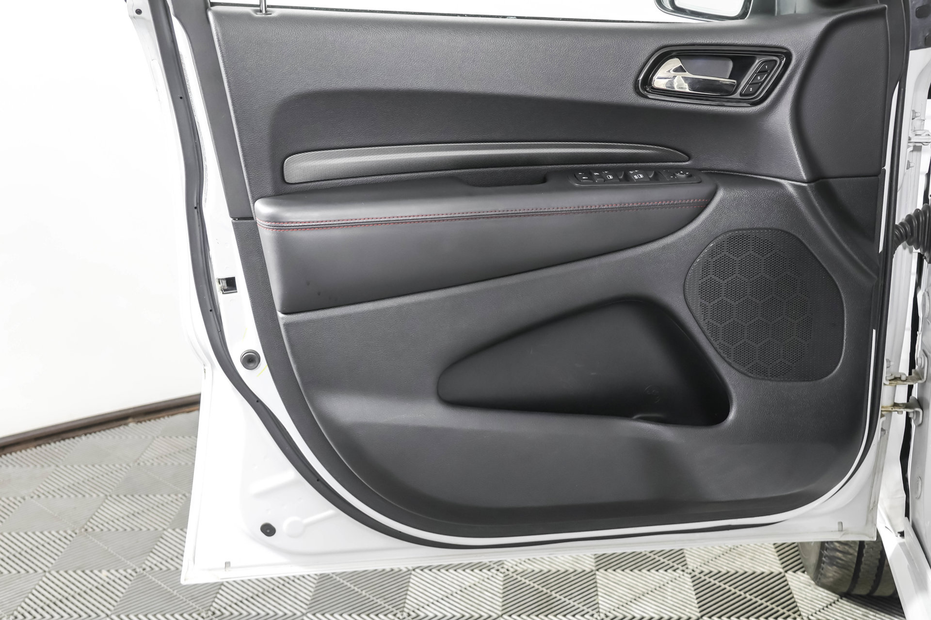 Used 2024 Dodge Durango GT AWD/4WD image 39