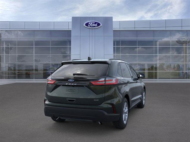 New 2024 Ford Edge SE image 8