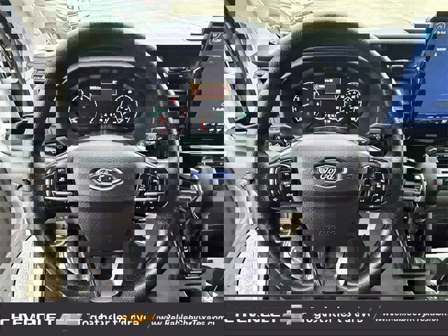 Used 2023 Ford Transit 350 XLT image 13