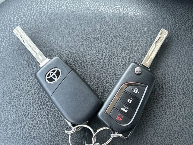 Certified 2024 Toyota Camry SE FWD image 30