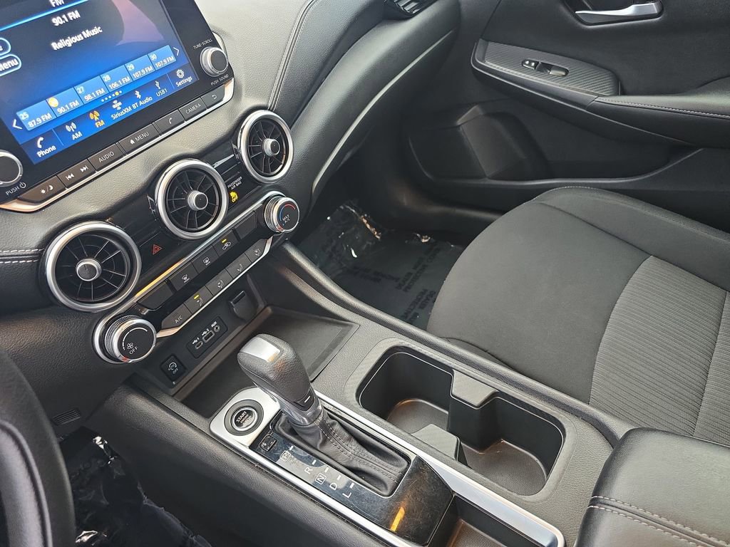 Used 2024 Nissan Sentra SV image 24