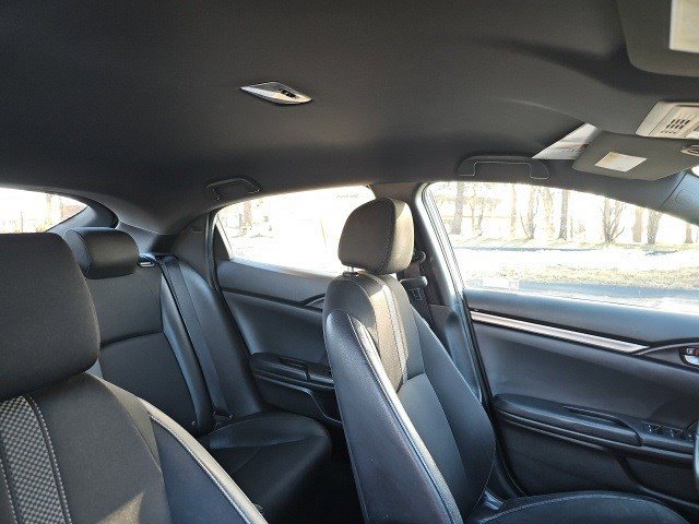 Used 2020 Honda Civic Sport image 13