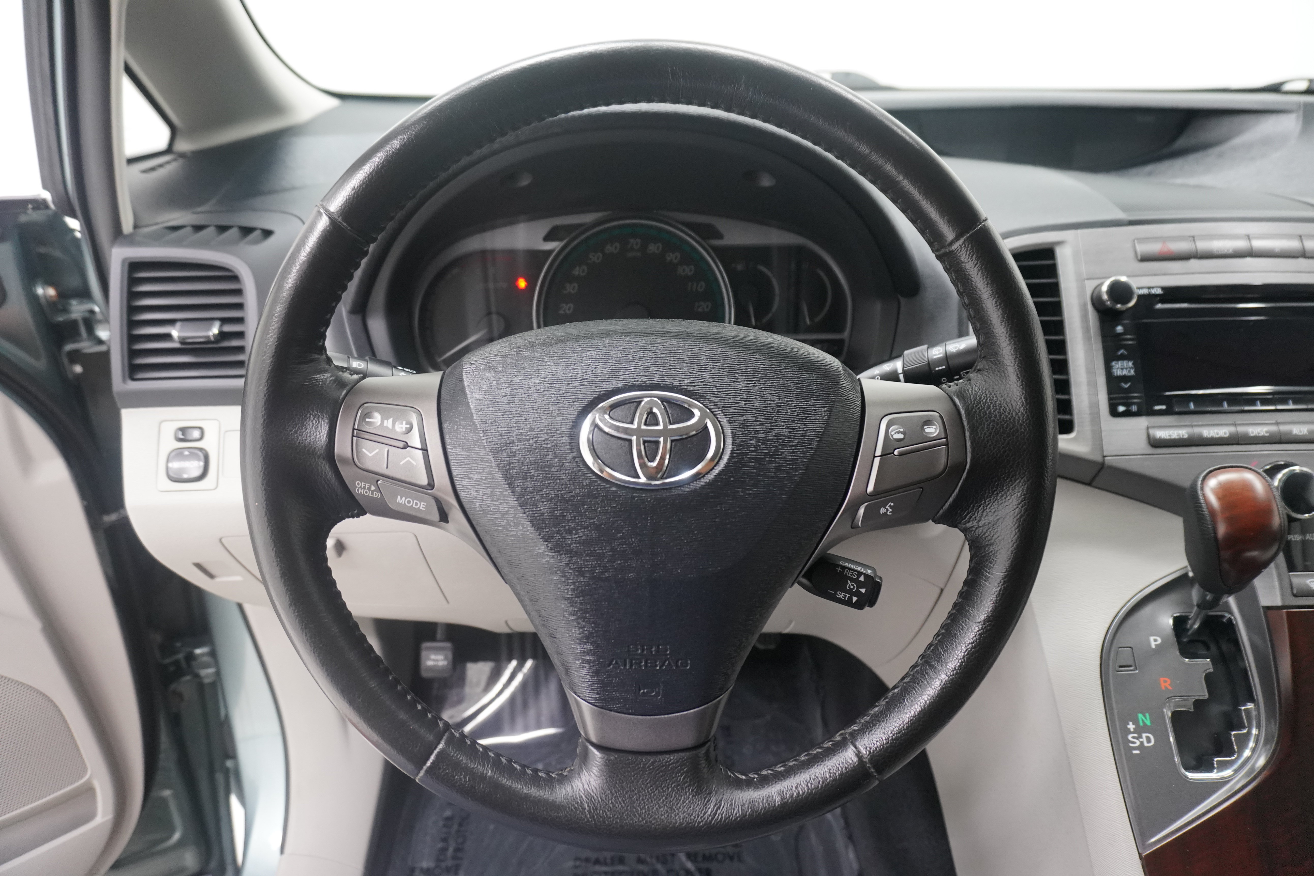 Used 2010 Toyota Venza FWD image 14