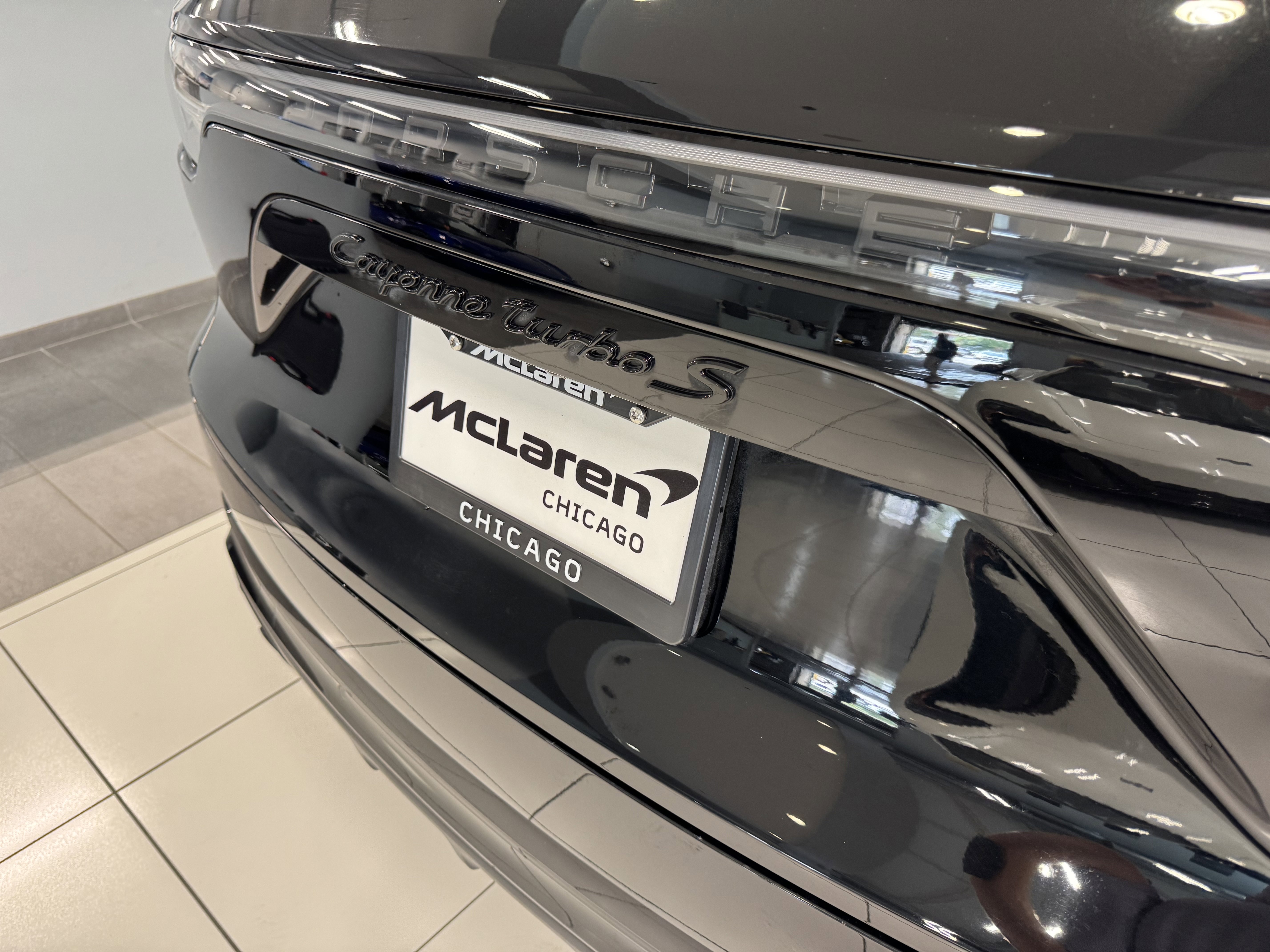 Used 2021 Porsche Cayenne Turbo S image 17