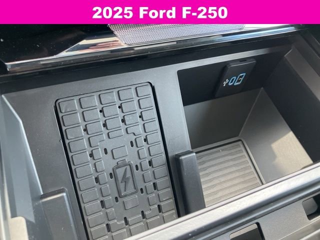 New 2025 Ford F250 Lariat w/ Lariat Ultimate Package image 24