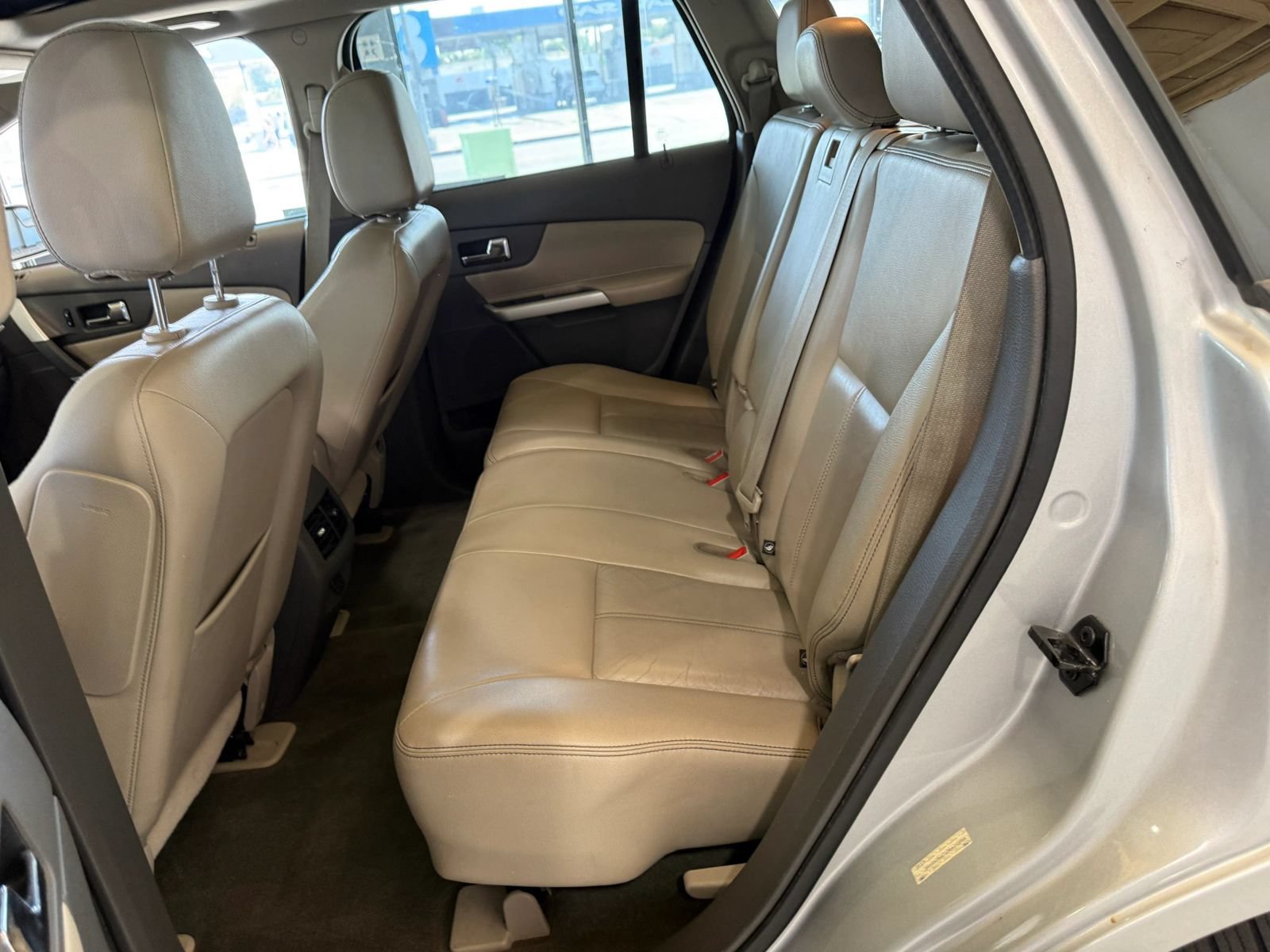 Used 2013 Ford Edge SEL FWD image 10