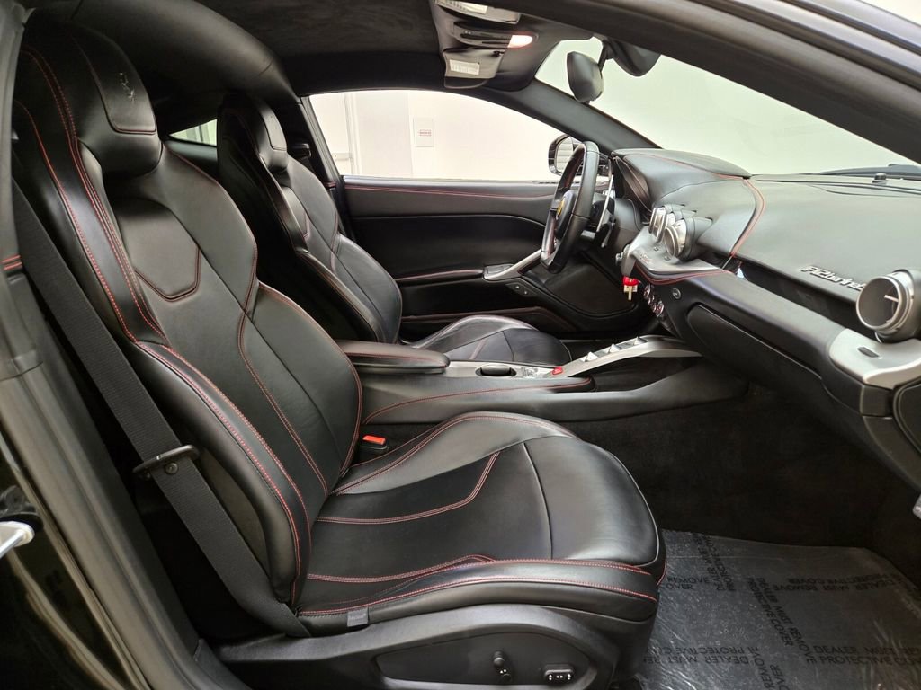Used 2015 Ferrari F12 Berlinetta image 22