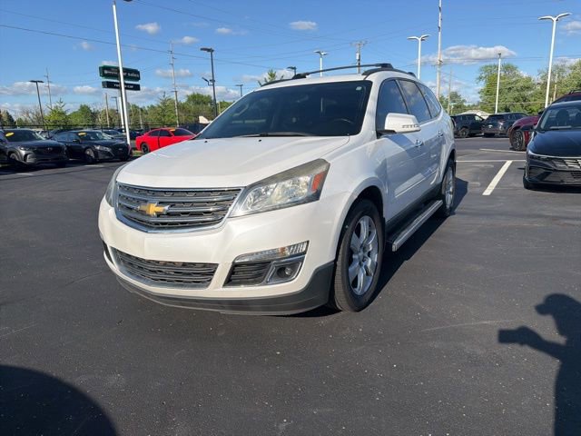 Used 2016 Chevrolet Traverse LT w/ Style and Technology Package FWD image 19