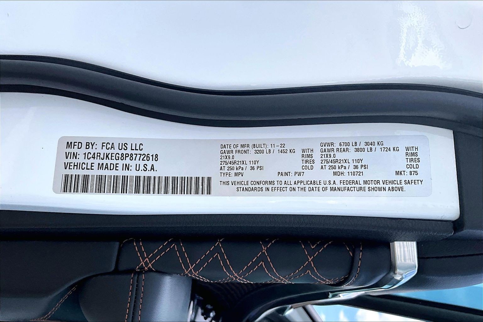 Used 2023 Jeep Grand Cherokee L Summit AWD/4WD image 19