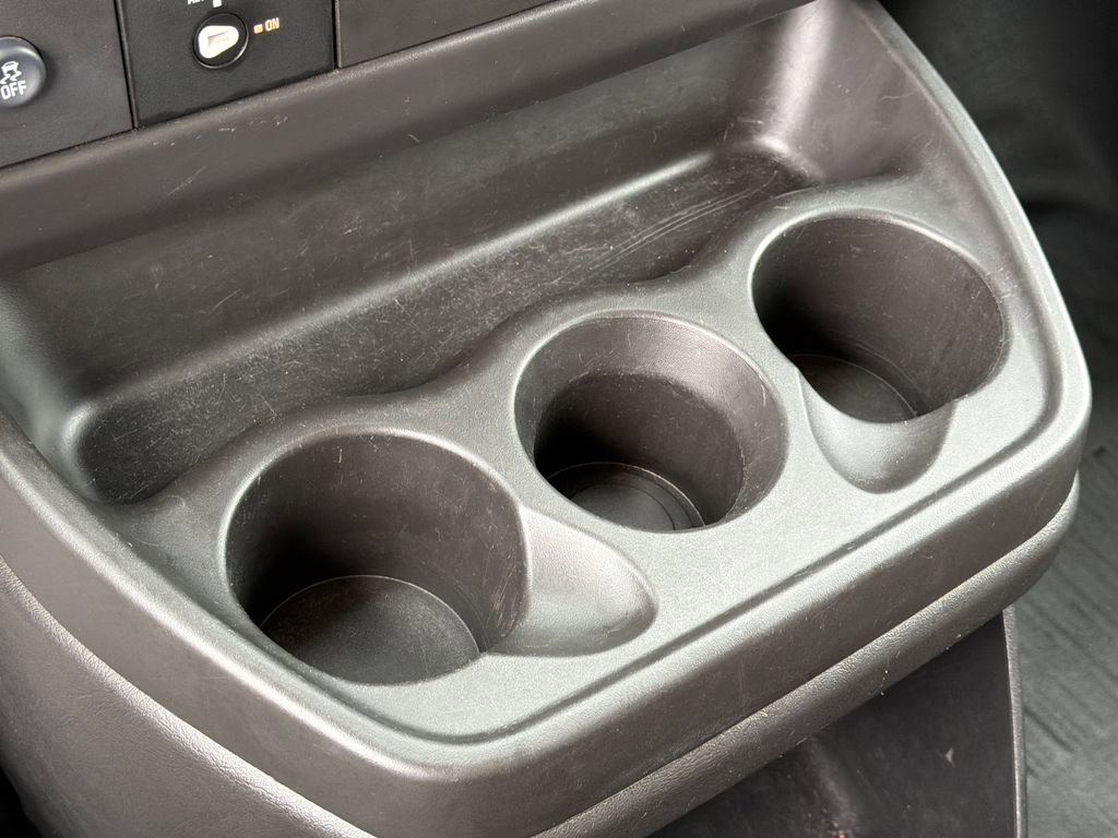 Certified 2024 GMC Savana 3500 LS image 30