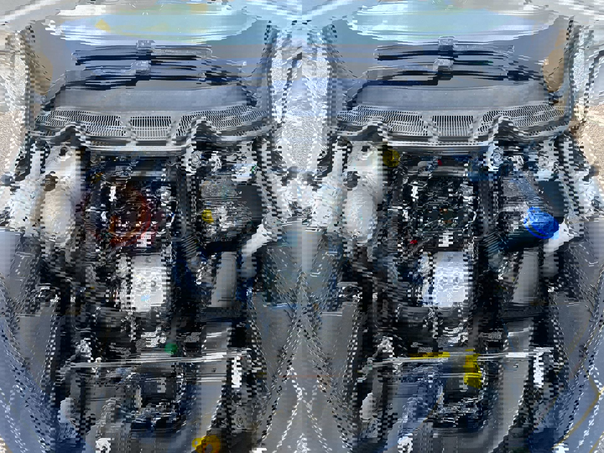 Used 2021 Ford EcoSport Titanium image 27