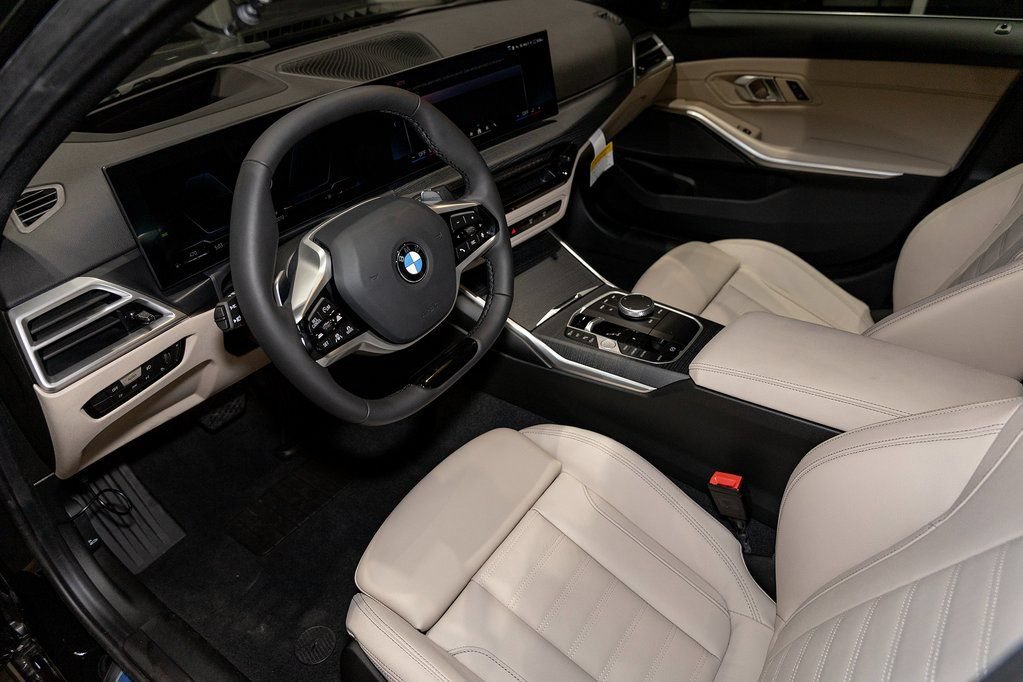 Used 2026 BMW 330i xDrive Sedan w/ Premium Package AWD/4WD image 15
