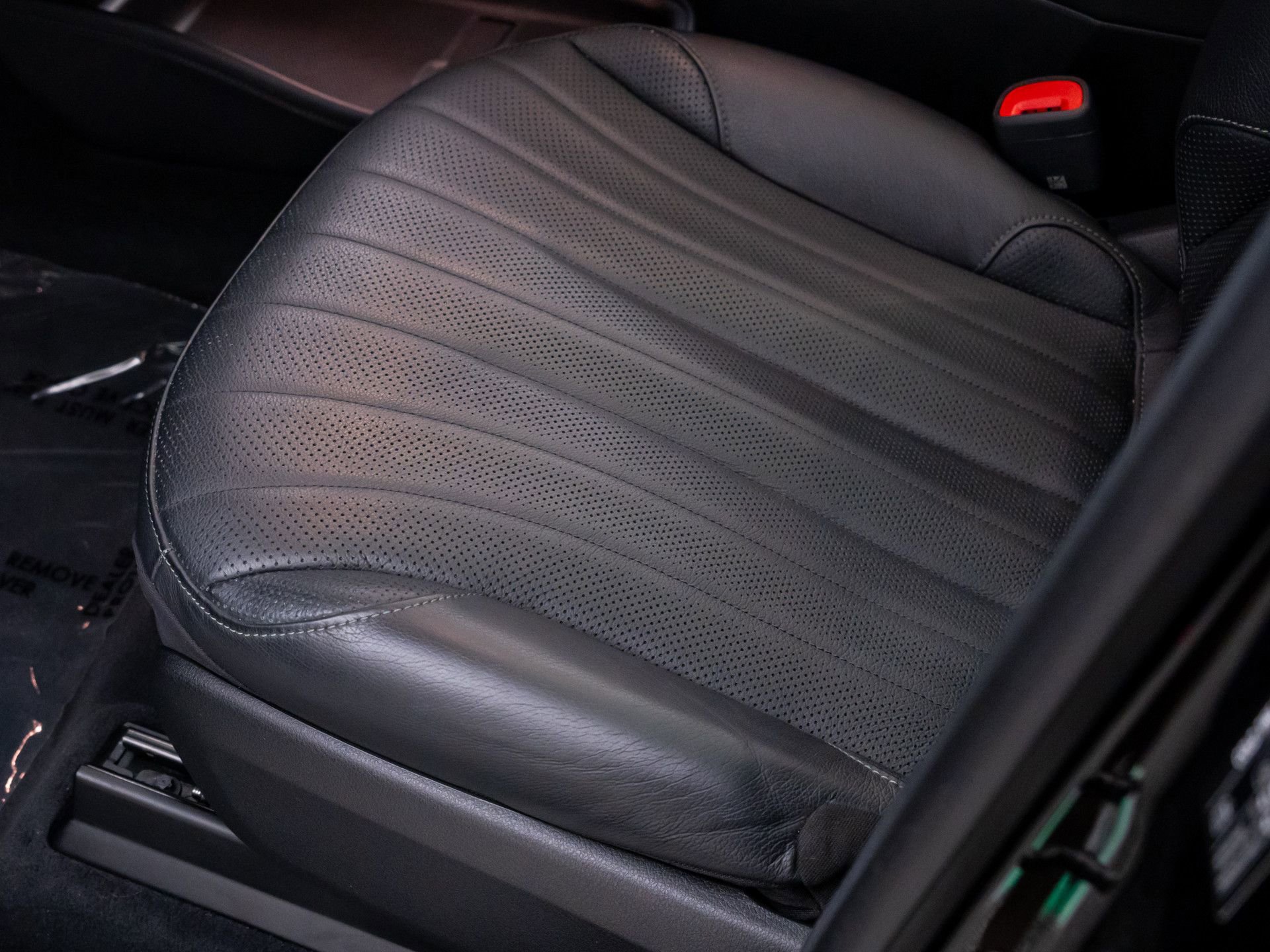 Used 2023 Mercedes-Benz EQS 580 4MATIC SUV image 16