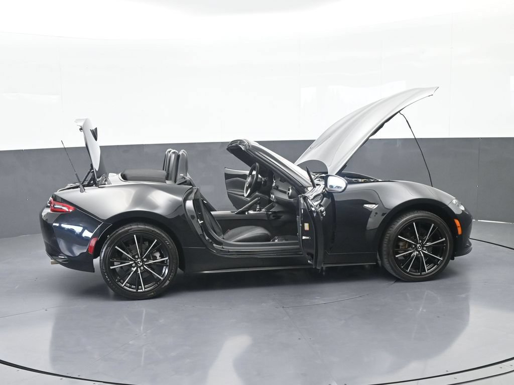 Used 2024 MAZDA MX-5 Miata Grand Touring w/ Weather Package RWD image 66