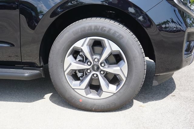 New 2027 Ford Expedition Max Active RWD image 19