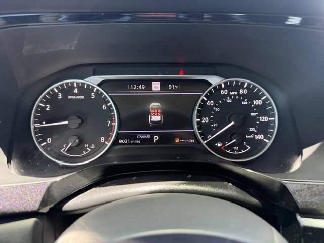 Used 2022 Nissan Pathfinder SL FWD image 32