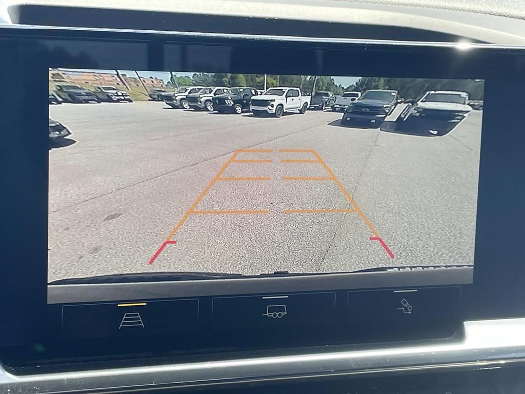 Used 2024 Chevrolet Silverado 1500 LT Trail Boss w/ Convenience Package II image 19