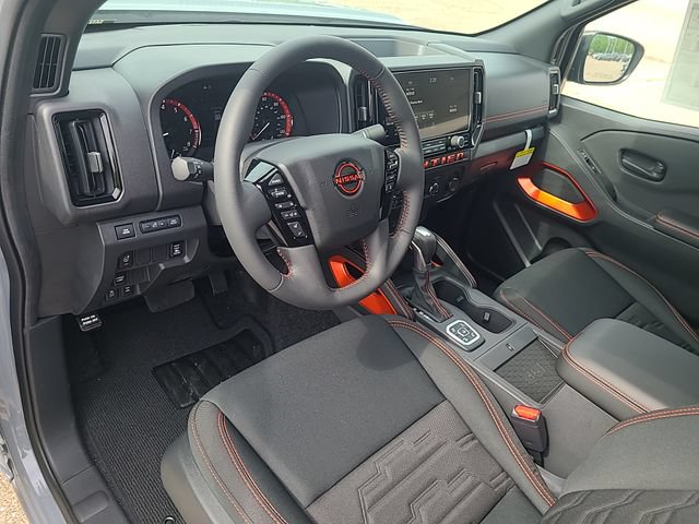 New 2026 Nissan Frontier PRO-4X w/ Pro-4x Convenience Package AWD/4WD image 12
