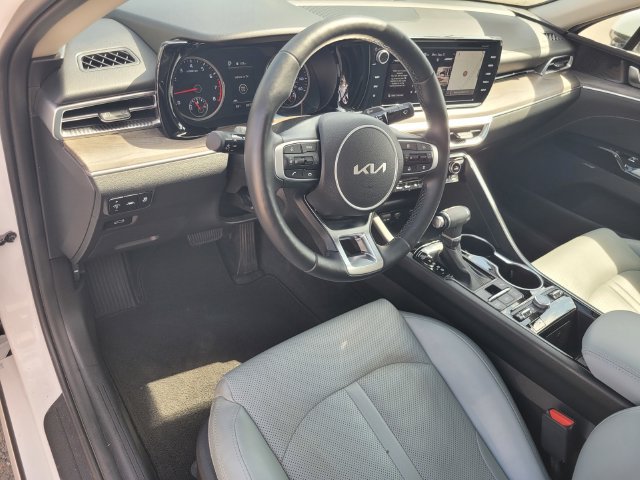 Used 2023 Kia K5 EX w/ EX Premium Package FWD image 9