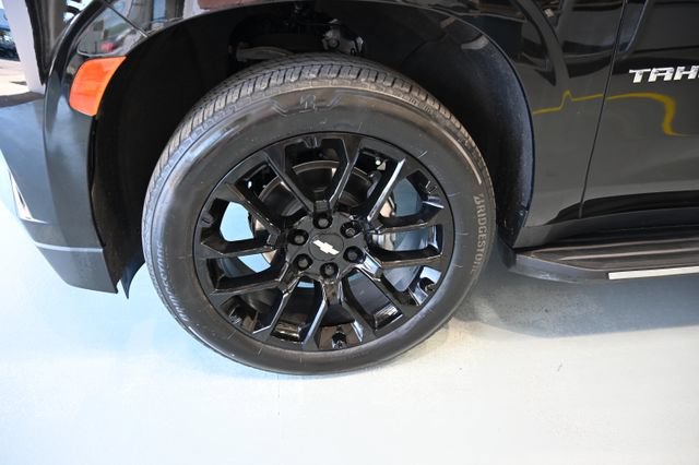 Used 2023 Chevrolet Tahoe Premier AWD/4WD image 33