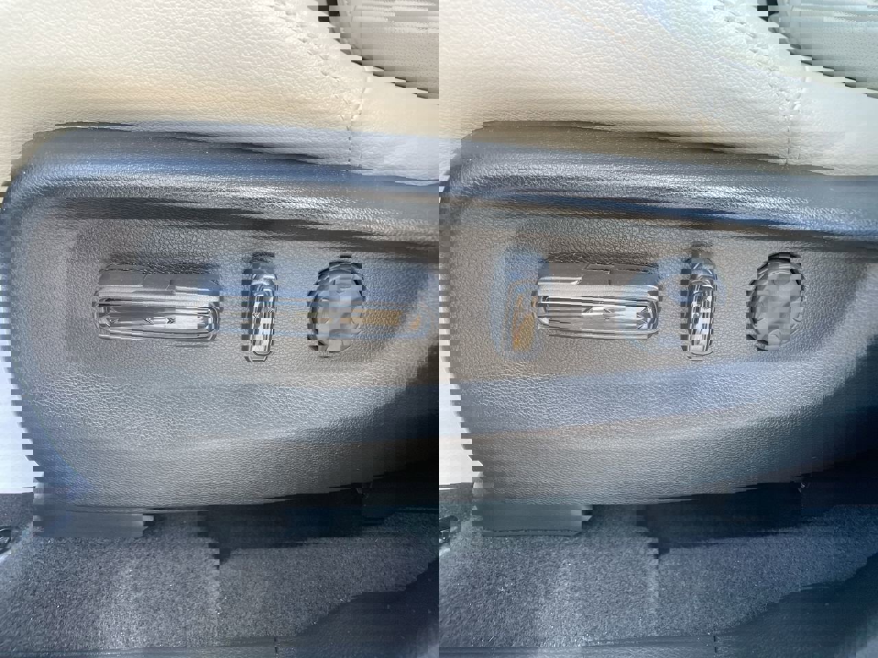 Used 2021 Honda CR-V EX-L image 13