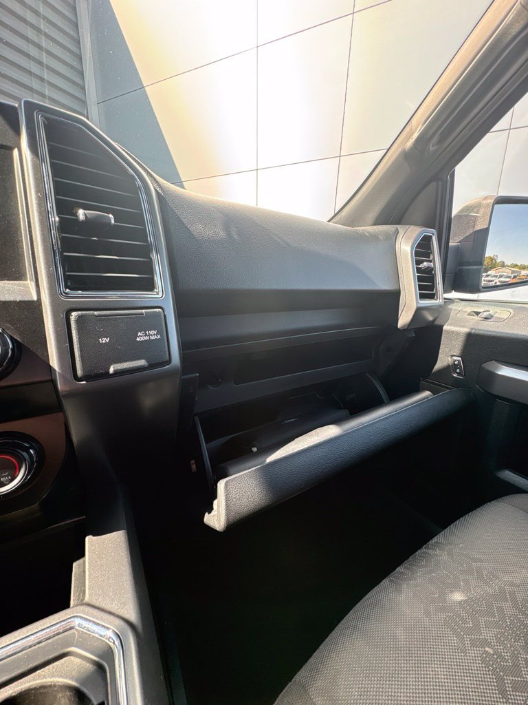Used 2019 Ford F150 XLT w/ Equipment Group 302A Luxury AWD/4WD image 30