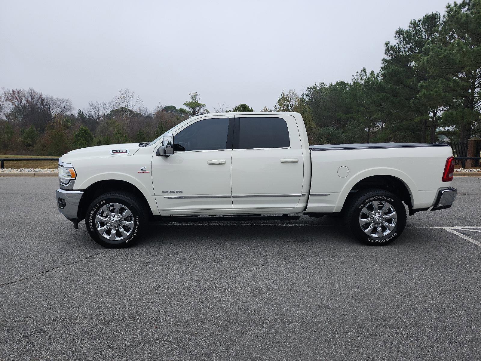 Used 2024 RAM 2500 Limited image 2