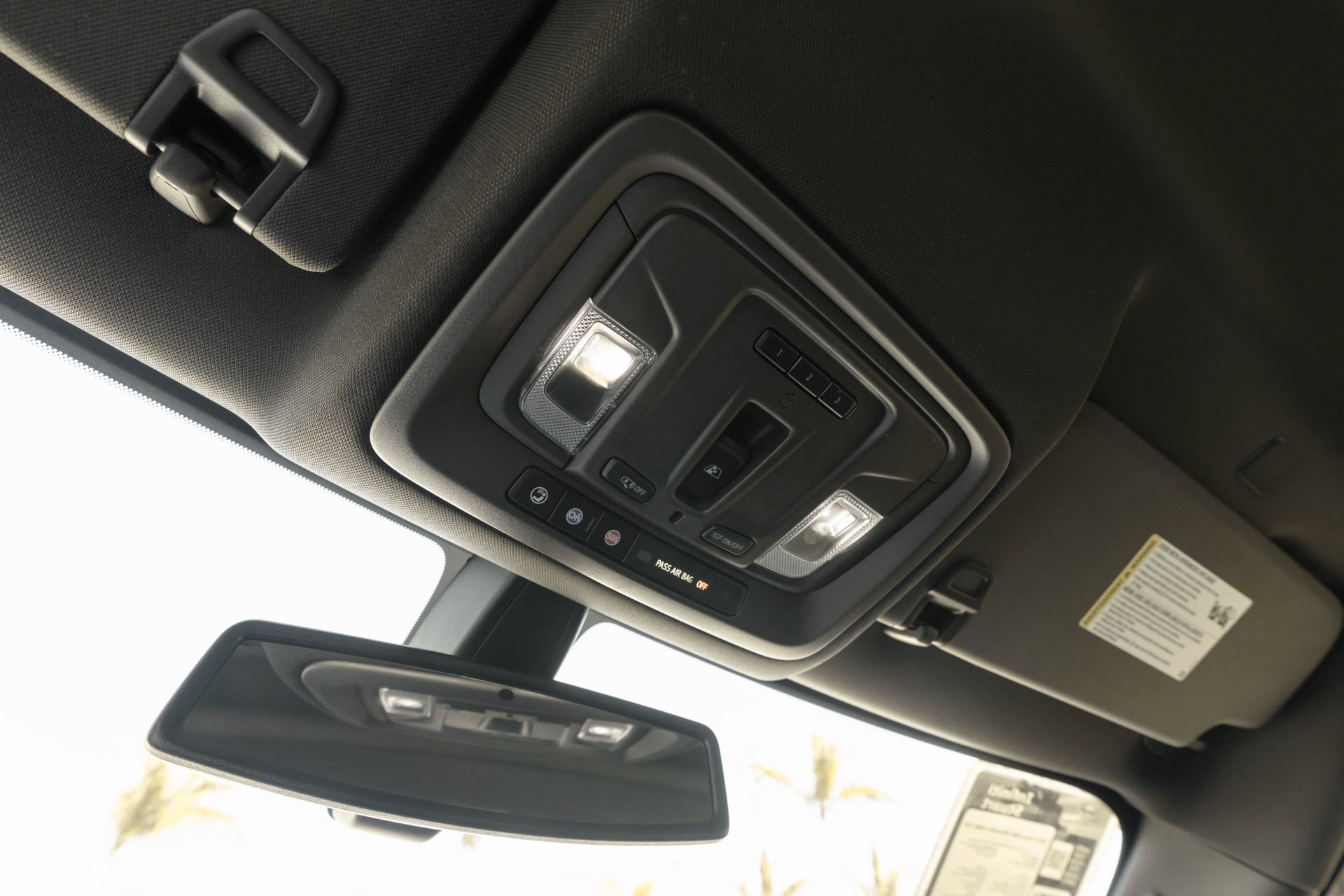 Used 2021 Chevrolet Silverado 1500 LTZ image 20