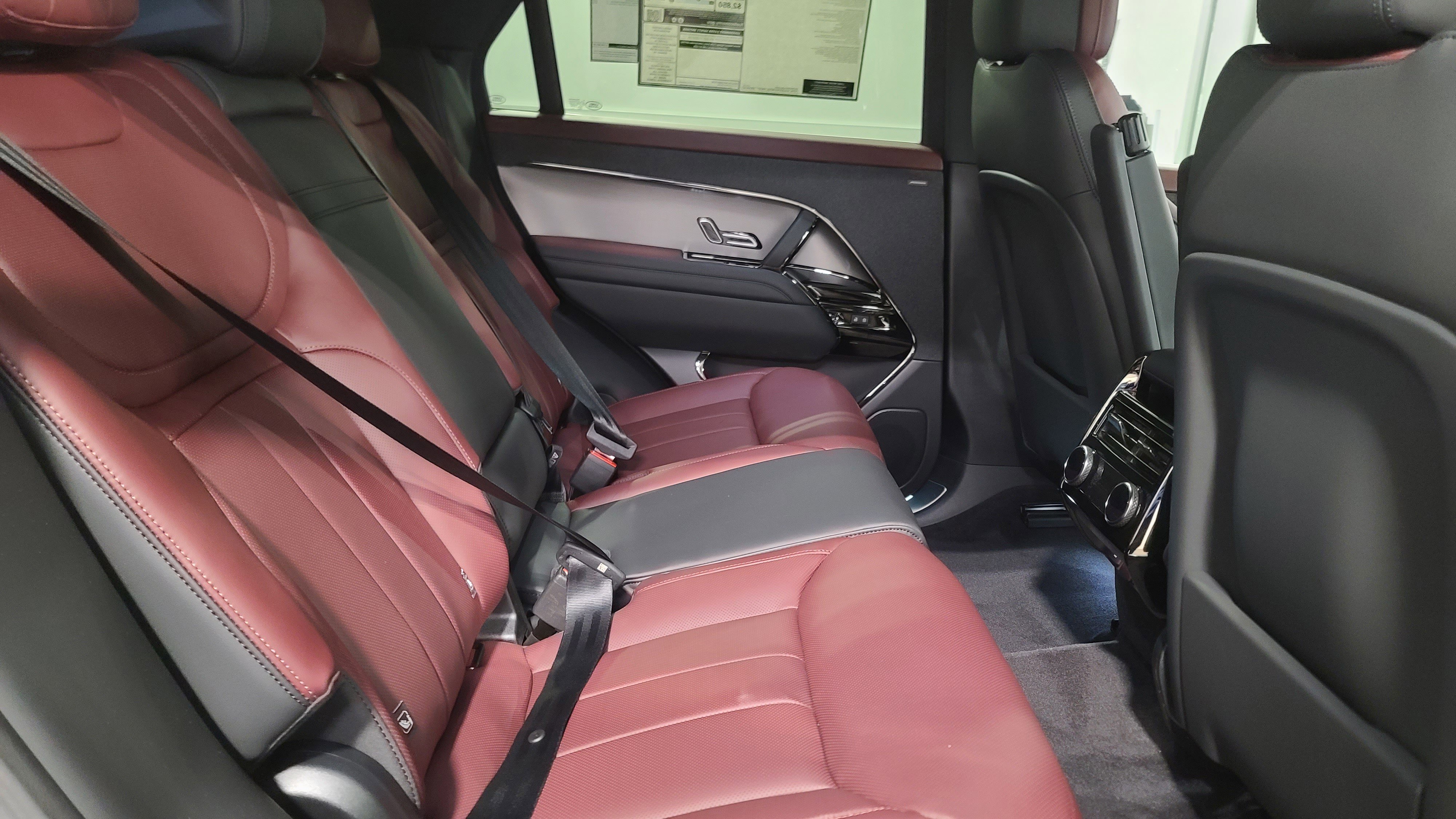 Certified 2026 Land Rover Range Rover Sport Dynamic SE image 16