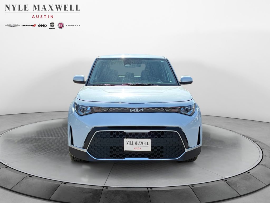 Used 2024 Kia Soul LX w/ Option Group 015 image 16