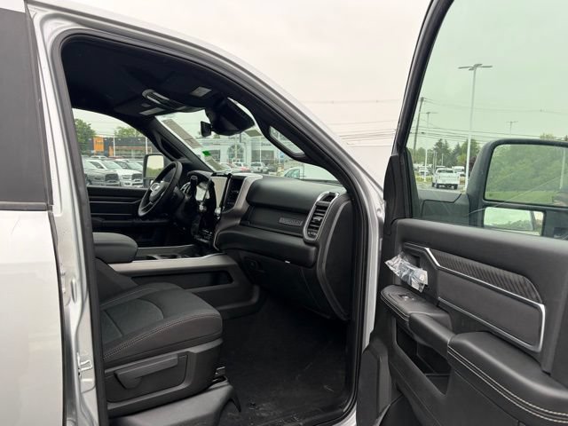 New 2026 RAM 2500 Big Horn AWD/4WD image 25