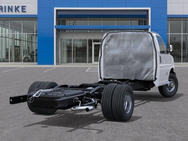 New 2026 Chevrolet Express 4500 w/ Power Convenience Package RWD image 4
