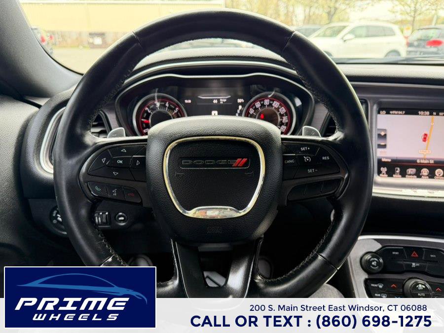 Used 2015 Dodge Challenger SXT w/ Super Sport Group (SS/T) RWD image 18