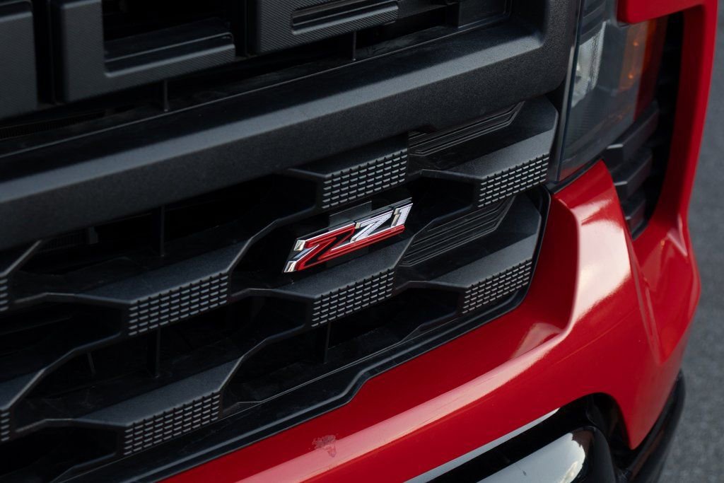 Used 2025 Chevrolet Silverado 1500 Custom Trail Boss image 7