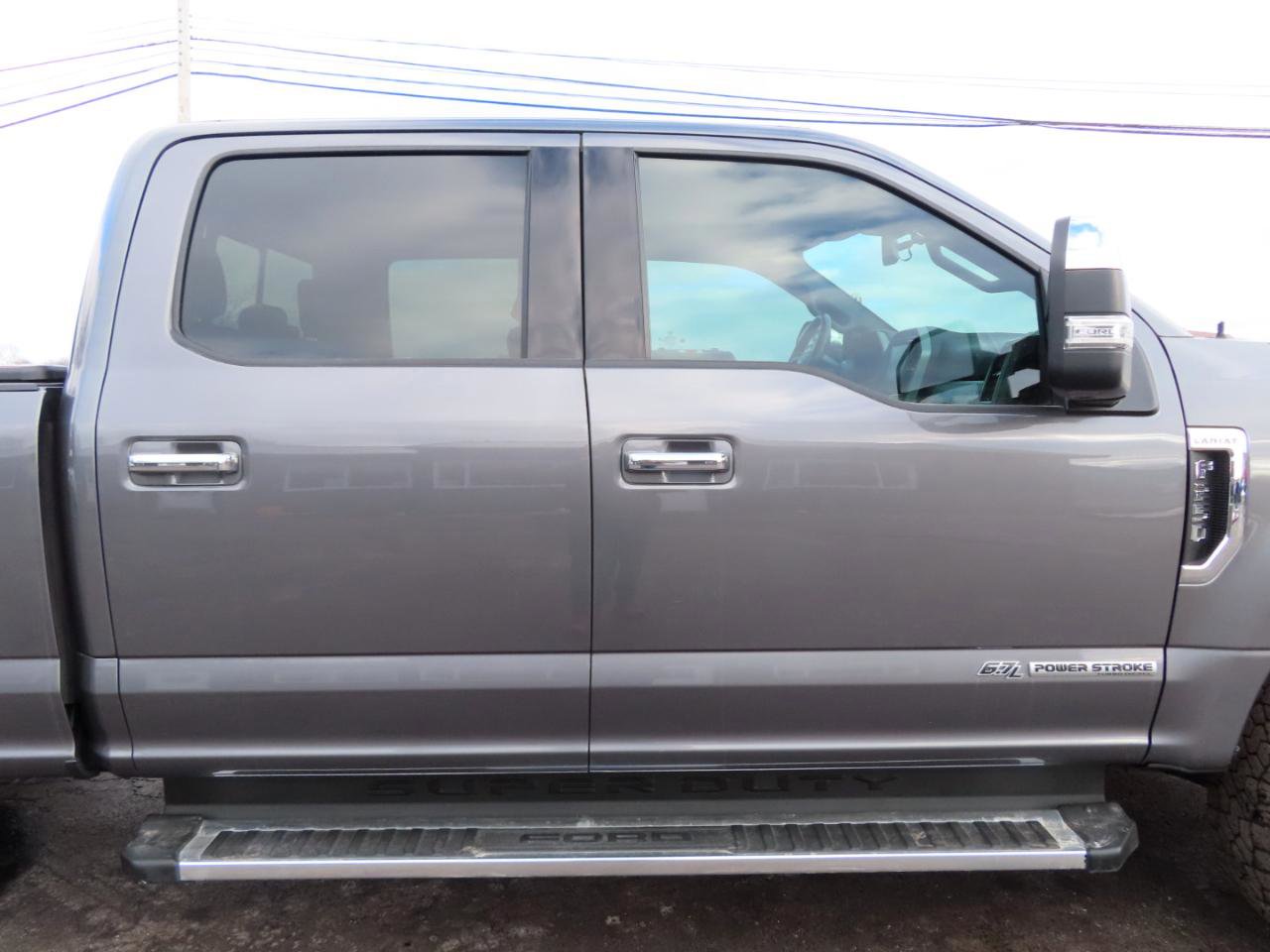 Used 2022 Ford F250 Lariat w/ Chrome Package image 23