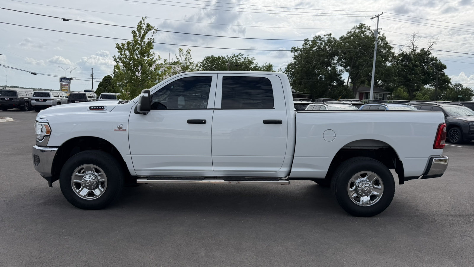 Certified 2024 RAM 3500 Tradesman w/ Towing Technology Group AWD/4WD image 8