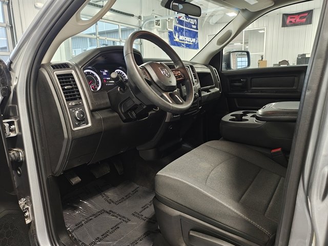 Used 2024 RAM 1500 Tradesman w/ Tradesman SXT Package image 10