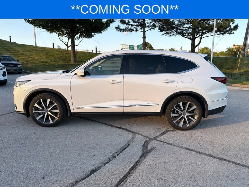 Used 2025 Acura MDX w/ Technology Package AWD/4WD image 11