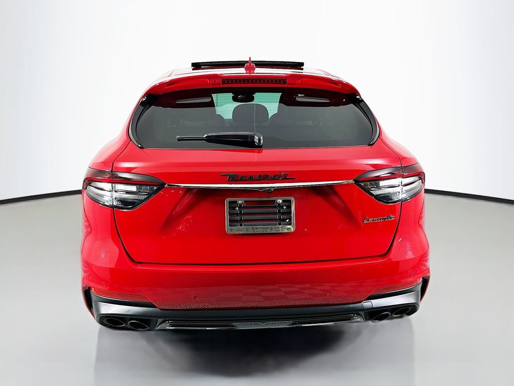 Used 2022 Maserati Levante F Tributo AWD/4WD image 10