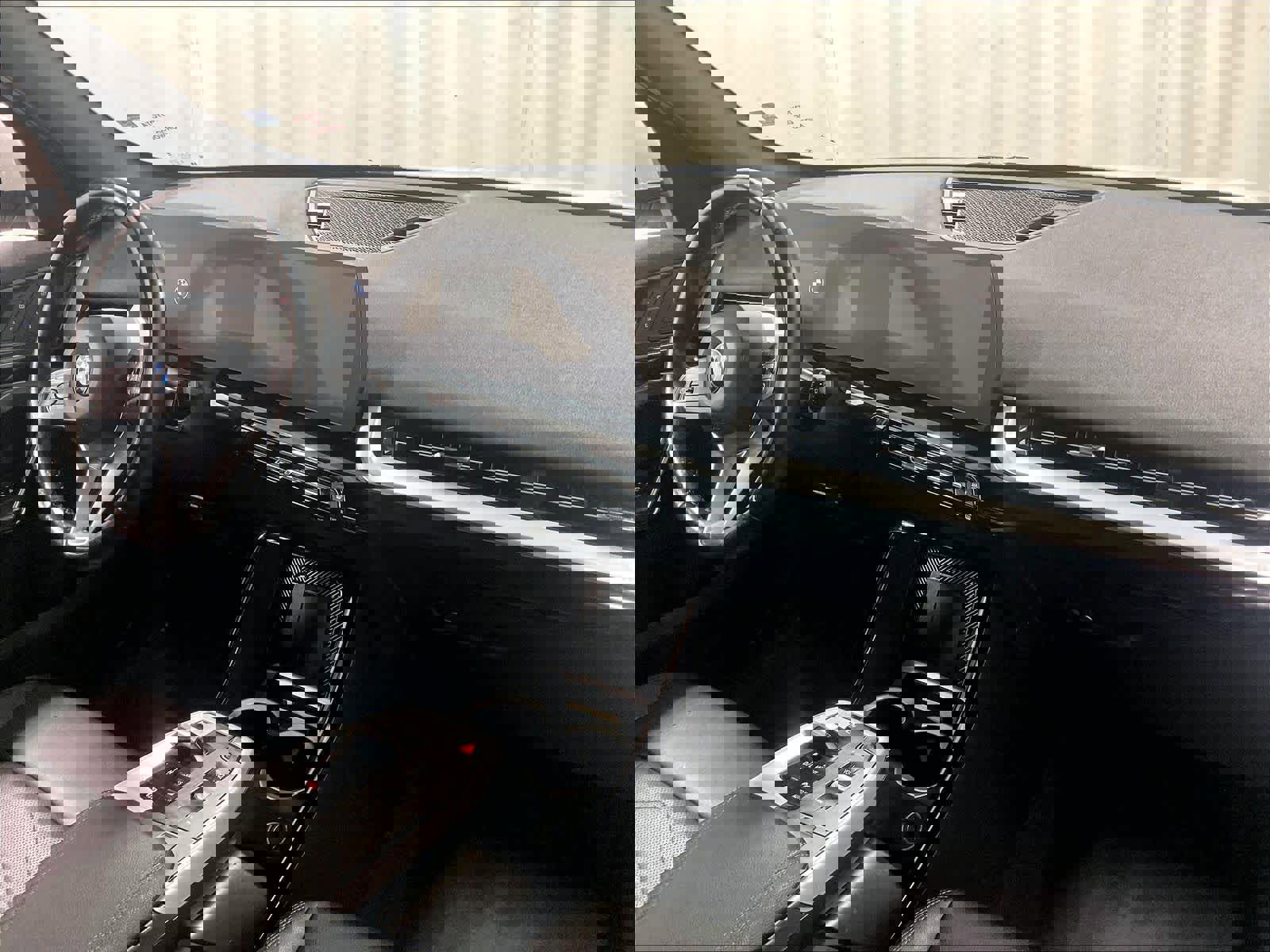 Used 2023 BMW X1 xDrive28i image 14